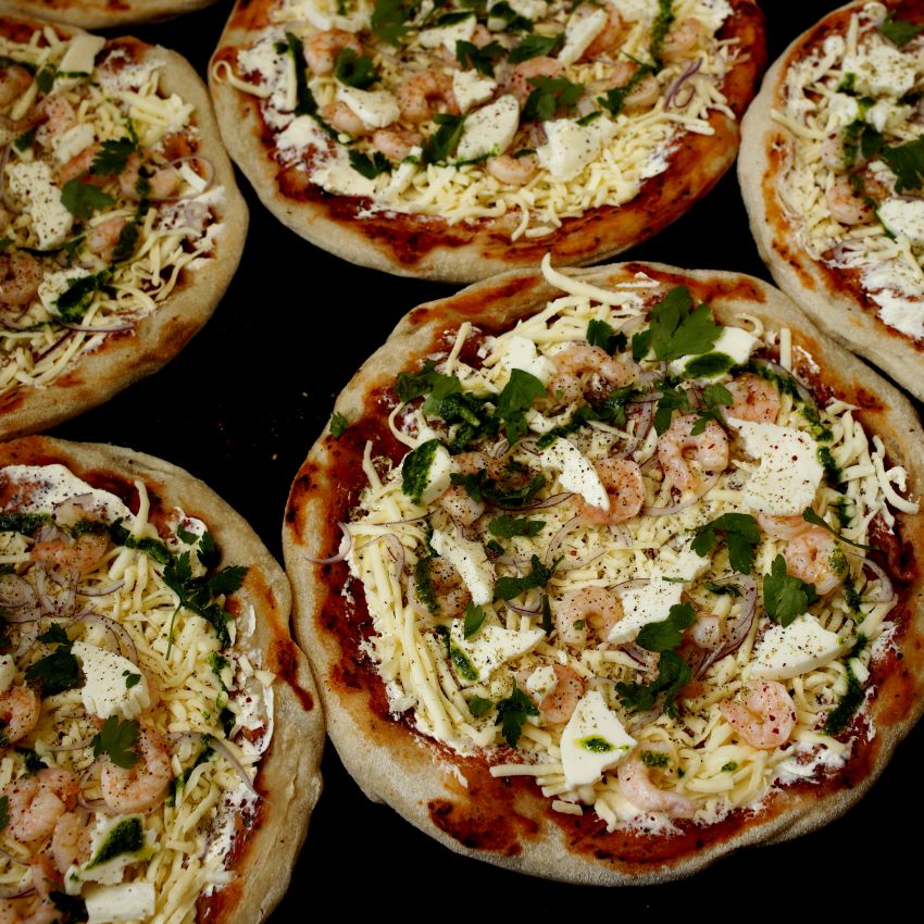garlic prawn, cream cheese & parsley